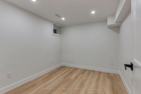 Photo 42 at 208 Gainsborough Road, Woodbine Corridor, Toronto