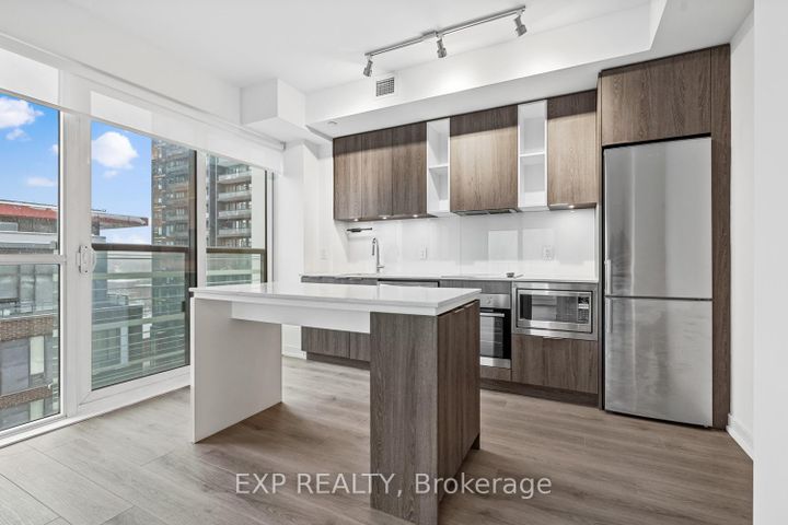 Photo 6 at 1009 - 200 Sackville Street, Regent Park, Toronto