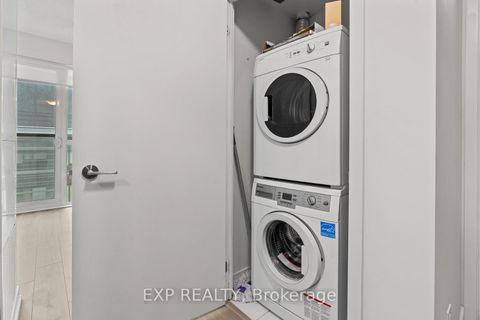 Photo 19 at 1009 - 200 Sackville Street, Regent Park, Toronto