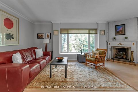 Photo 5 at 157 Maple Branch Path, The Westway, Toronto