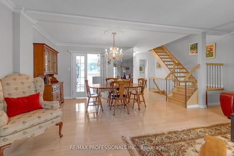 Photo 7 at 157 Maple Branch Path, The Westway, Toronto