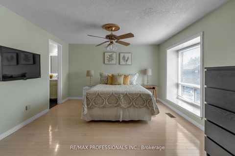 Photo 9 at 157 Maple Branch Path, The Westway, Toronto