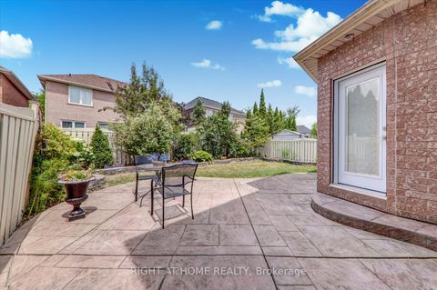 Photo 23 at 8 Santa Maria Trail, Vellore Village, Vaughan