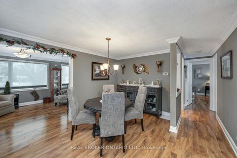Photo 9 at 22 Champlain Court, Newcastle, Clarington