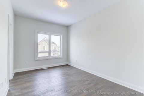 Photo 13 at 248 Seguin Street, Oak Ridges, Richmond Hill