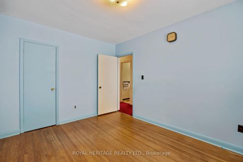 Photo 19 at 178 Ellendale Drive, Dorset Park, Toronto