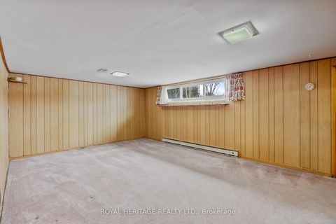 Photo 30 at 178 Ellendale Drive, Dorset Park, Toronto