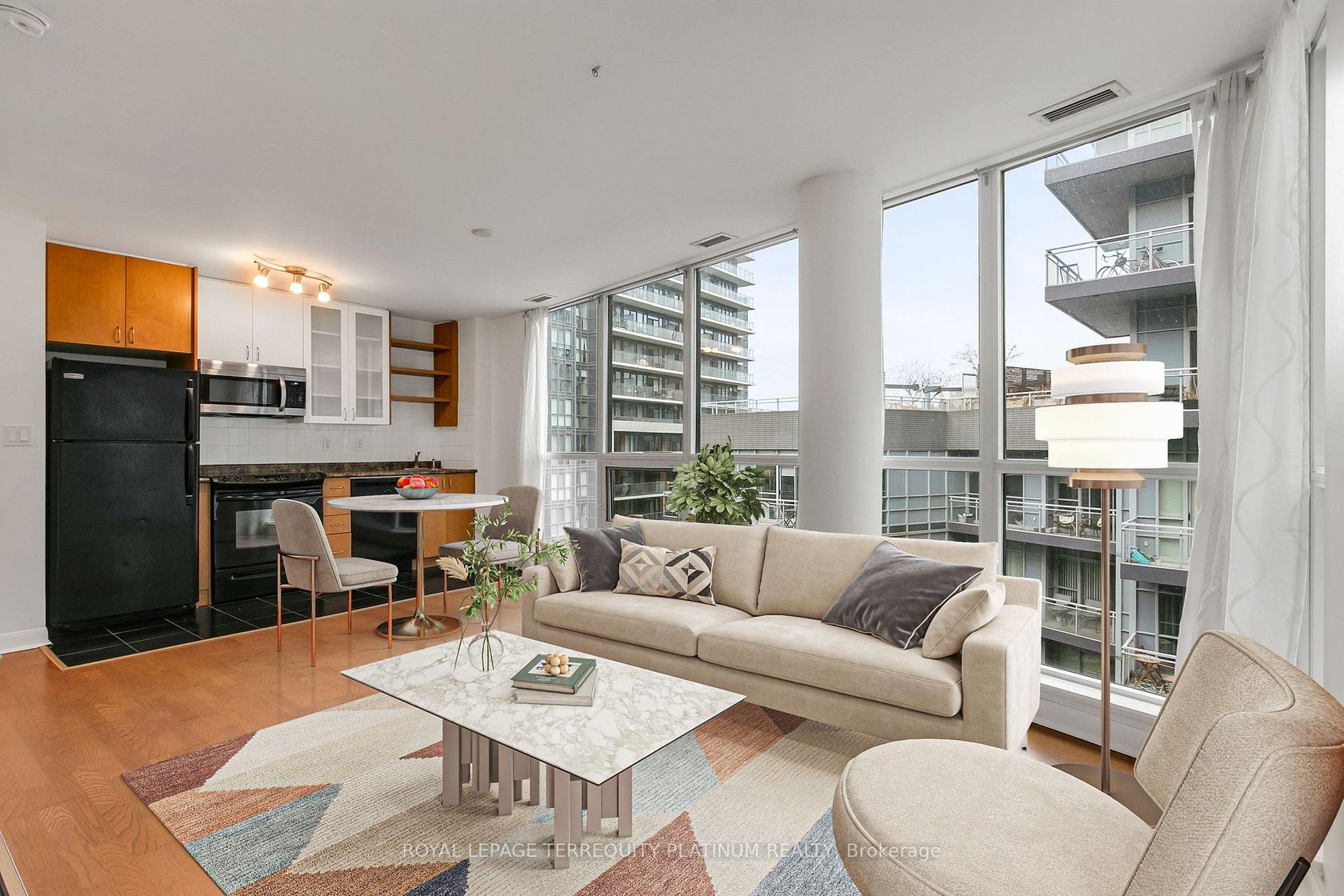 727 - 600 Fleet Street, Niagara, Toronto 