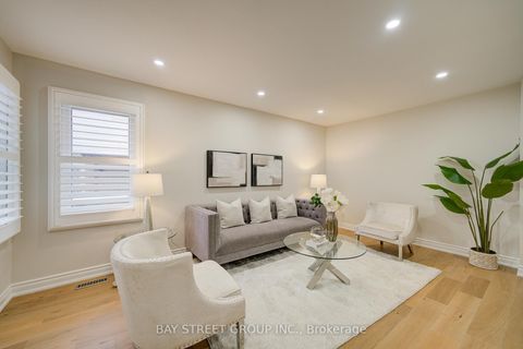 Photo 4 at 2183 Margot Street, RO River Oaks, Oakville