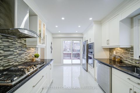 Photo 11 at 2183 Margot Street, RO River Oaks, Oakville