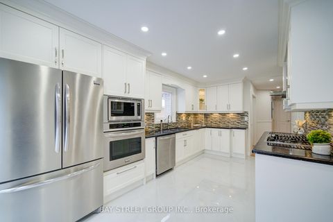 Photo 12 at 2183 Margot Street, RO River Oaks, Oakville