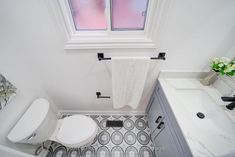 Photo 14 at 2183 Margot Street, RO River Oaks, Oakville