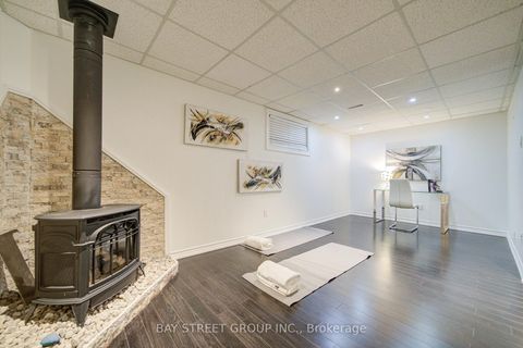 Photo 32 at 2183 Margot Street, RO River Oaks, Oakville