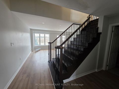 Photo 9 at 3 - 2006 Trawden Way, BC Bronte Creek, Oakville