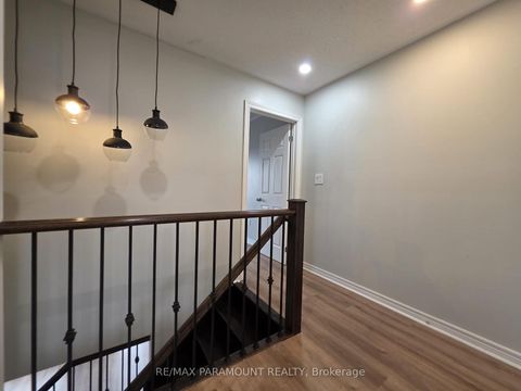 Photo 20 at 3 - 2006 Trawden Way, BC Bronte Creek, Oakville