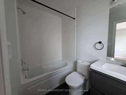 Photo 25 at 3 - 2006 Trawden Way, BC Bronte Creek, Oakville