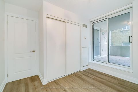 Photo 15 at 202 - 3130 Yonge Street, Lawrence Park North, Toronto