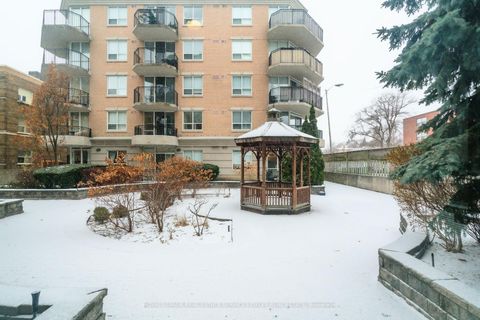 Photo 26 at 202 - 3130 Yonge Street, Lawrence Park North, Toronto