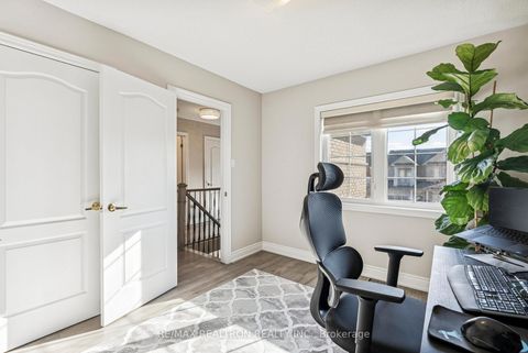 Photo 30 at 72 Saint Damian Avenue, Vellore Village, Vaughan