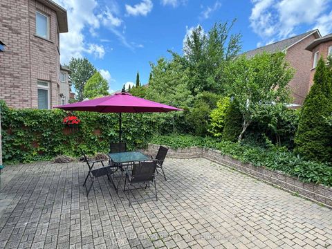 Photo 47 at 72 Saint Damian Avenue, Vellore Village, Vaughan