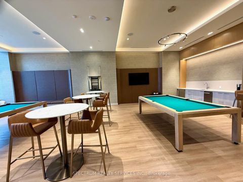 Photo 14 at 427 - 8960 Jane Street S, Concord, Vaughan