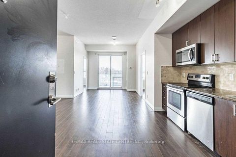 Photo 7 at 638 - 22 East Haven Drive, Guildwood, Toronto