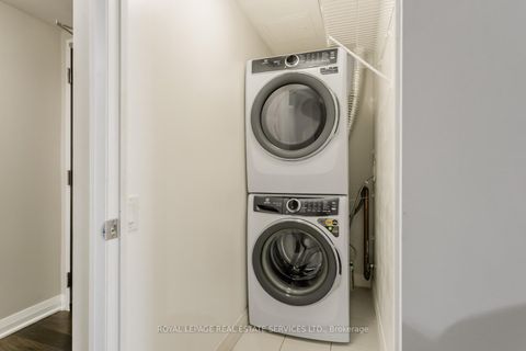 Photo 16 at 1710 - 1 Valhalla Inn Road, City Centre West, Toronto