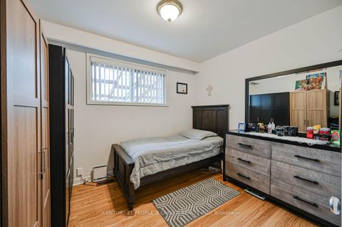 Photo 17 at 196 Taysham Crescent, Beaumonde Heights, Toronto