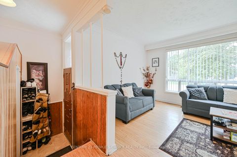 Photo 24 at 196 Taysham Crescent, Beaumonde Heights, Toronto