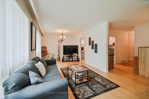 Photo 26 at 196 Taysham Crescent, Beaumonde Heights, Toronto