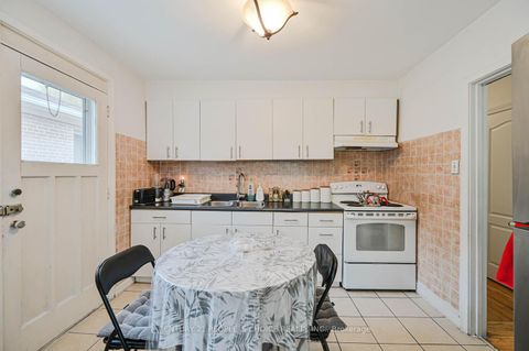 Photo 33 at 196 Taysham Crescent, Beaumonde Heights, Toronto