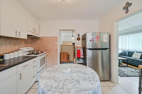 Photo 34 at 196 Taysham Crescent, Beaumonde Heights, Toronto