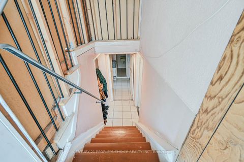 Photo 36 at 196 Taysham Crescent, Beaumonde Heights, Toronto