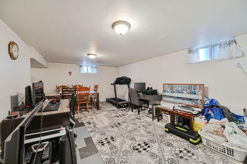 Photo 39 at 196 Taysham Crescent, Beaumonde Heights, Toronto