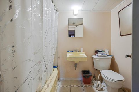 Photo 45 at 196 Taysham Crescent, Beaumonde Heights, Toronto