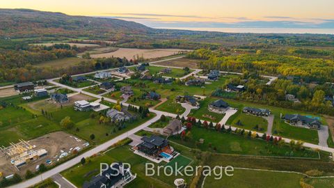 Photo 31 at 4 Raintree Court, Rural Clearview, Clearview