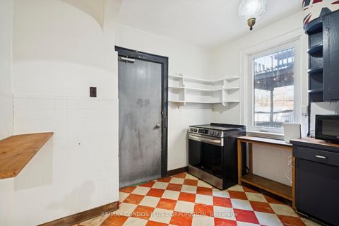 Photo 7 at 18 Leeds Street, Junction, Toronto