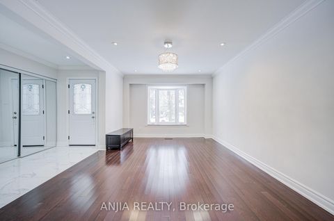 Photo 7 at 26 Longbow Square, Steeles, Toronto