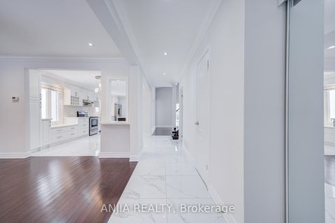 Photo 9 at 26 Longbow Square, Steeles, Toronto