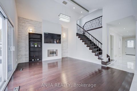 Photo 19 at 26 Longbow Square, Steeles, Toronto