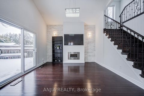 Photo 20 at 26 Longbow Square, Steeles, Toronto