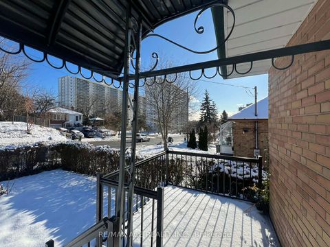 Photo 15 at 294 Pharmacy Avenue, Birchmount, Toronto