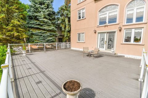 Photo 14 at 11 Thackeray Crescent, Letitia Heights, Barrie