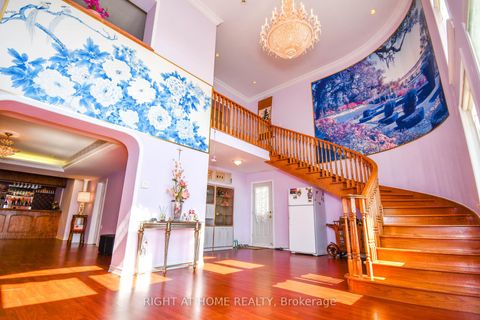 Photo 34 at 11 Thackeray Crescent, Letitia Heights, Barrie