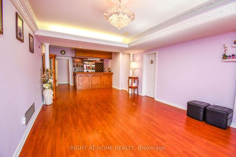 Photo 36 at 11 Thackeray Crescent, Letitia Heights, Barrie