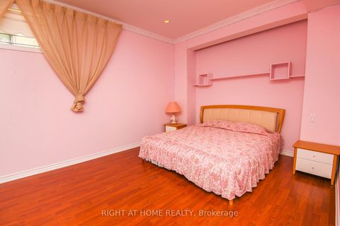 Photo 40 at 11 Thackeray Crescent, Letitia Heights, Barrie