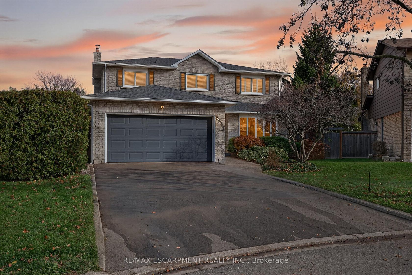 2347 Tweedsmuir Court, Brant Hills, Burlington 
