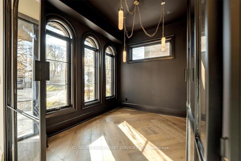 Photo 3 at 38 Ridgevale Drive, Lawrence, Toronto