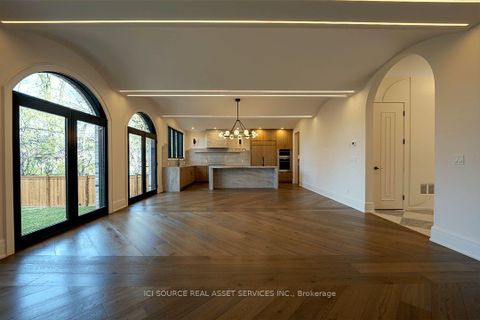 Photo 11 at 38 Ridgevale Drive, Lawrence, Toronto