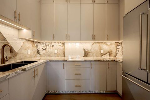 Photo 12 at 38 Ridgevale Drive, Lawrence, Toronto